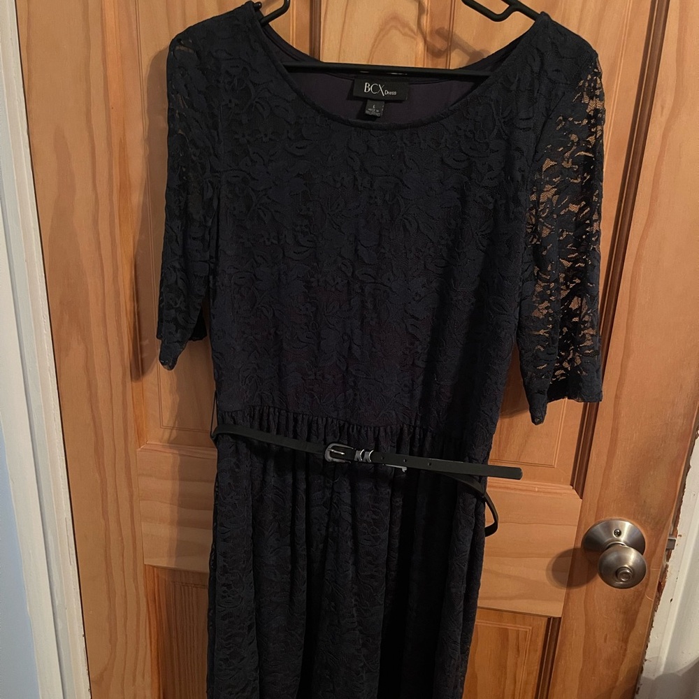 New Without Tags, Women’s Navy Colored BCX Dress With Belt Size Large